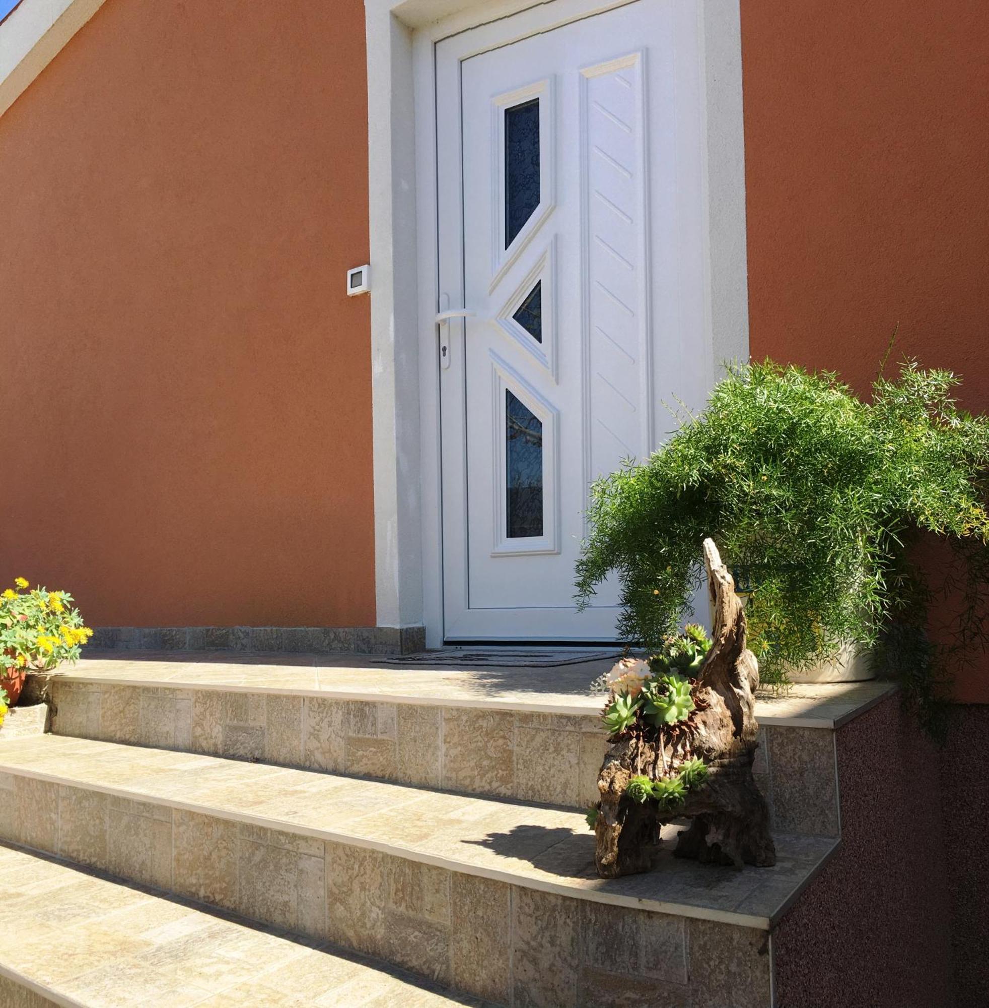 Apartment Marica Posedarje Exterior foto